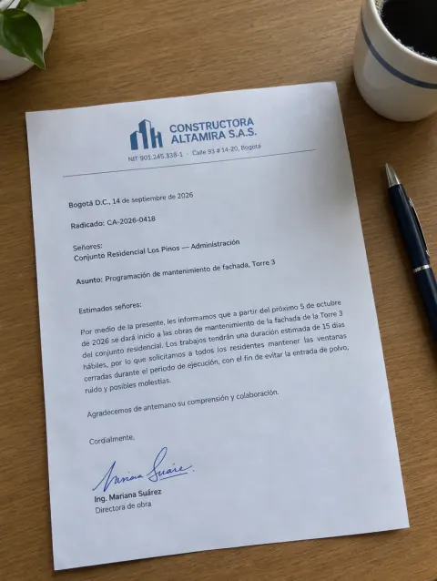Foto de ejemplo: cartas y documentos