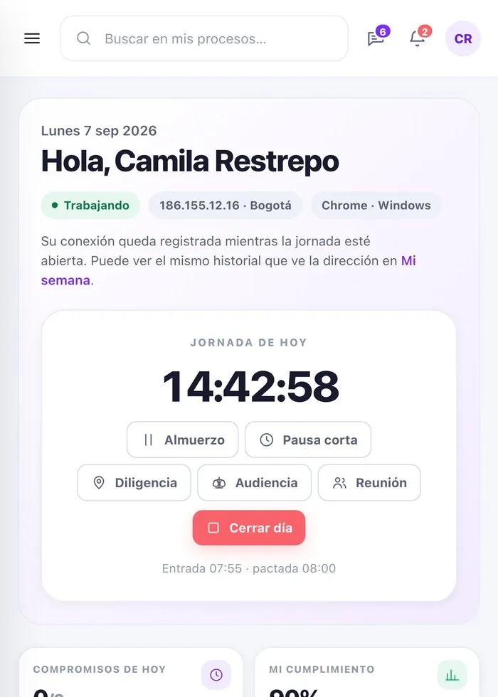 Vista de Mi día en el celular: jornada en curso con la IP, la ciudad y el dispositivo registrados